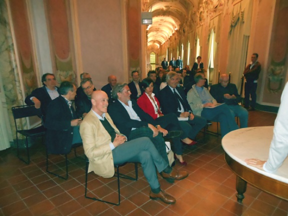 La Commissione Aces durante l'incontro con le società sportive di Jesi in Pinacoteca