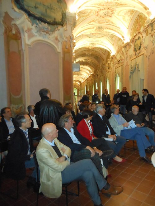 La Commissione Aces durante l'incontro con le società sportive di Jesi in Pinacoteca