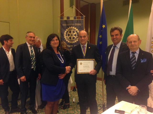 Al sindaco Bacci la massima onorificienza del Rotary